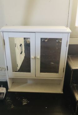 Bathroom Mirrored Cabinet