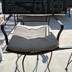 Cheetah Tilt TV Mount