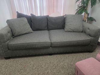 Grey sofa room to go condL0ok