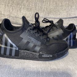 Women Adidas NMD Shoes