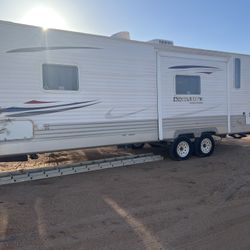 2009 Gulfstream 26 Foot One Slide Out