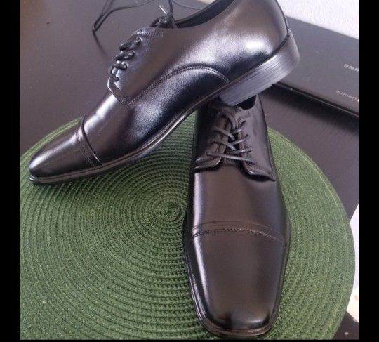 Van Heusen Alex Black Men's Dress Shoes Size 8M