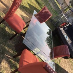 4 Chair Dinner Table 