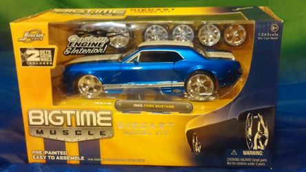 Dub City BIGTIME Collectible Cars