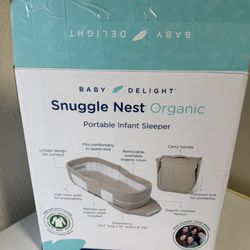 Baby Delight Snuggle Nest Organic Portable Bassinet Like New