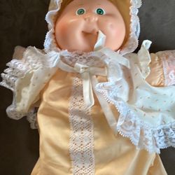 Cabbage Patch Kid Baby Preemie Green eyes Yellow hair tuft 1982 Vintage Marks