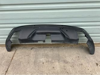 Used has some scratches as is , 2019 TO 2024 FORD EDGE ST REAR LOWER BUMPER
