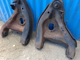 Bottom control arms 95 chevy