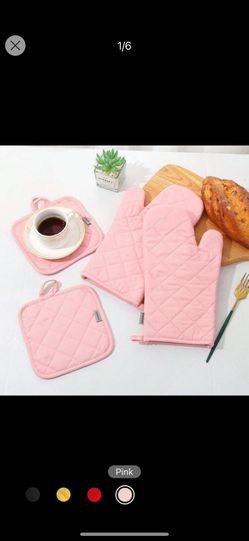Brand New Pink mittens and Pot Holder