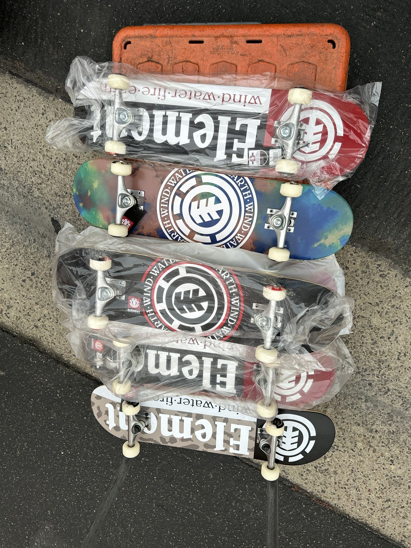 Element skateboards