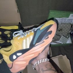 Yeezy Boost 700 "Sun"! Size 10.5!