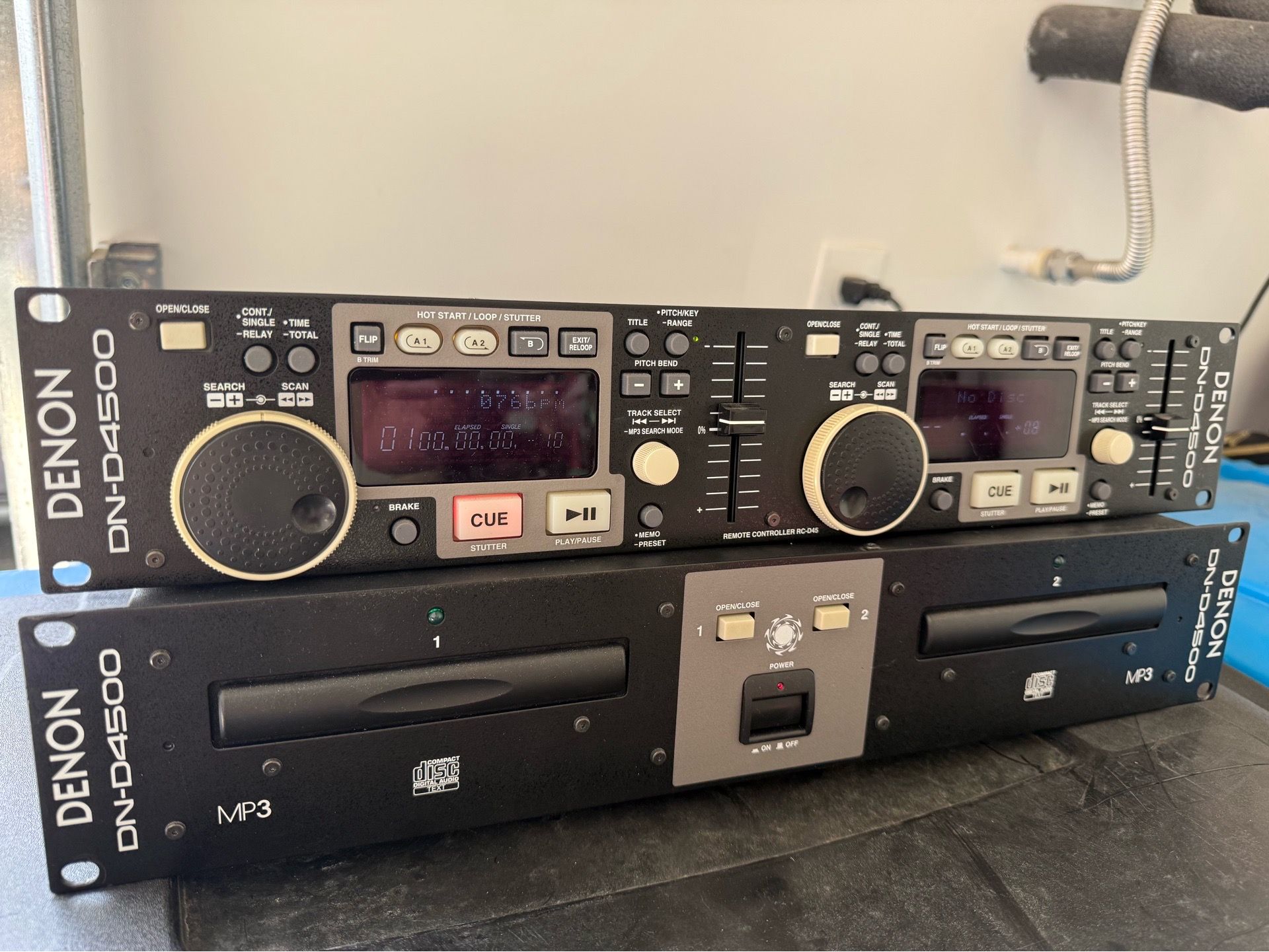 Denon DN-4500 rack mount dual CD DJ for Sale in Las Vegas, NV - OfferUp