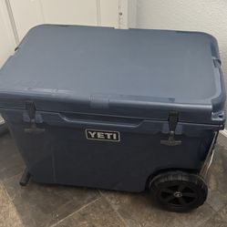 YETI Tundra Haul Wheeled Hard Cooler