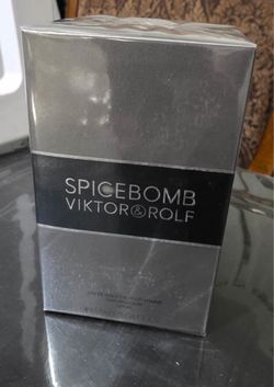 Viktor & Rolf Spicebomb $80