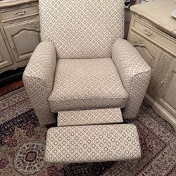 Free Recliner And Matching Footstool 