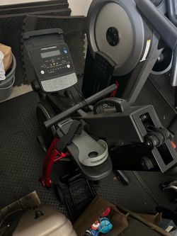 ProForm Rowing Machine 750R