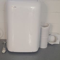 Toshiba Mobile AC Unit 