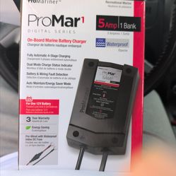 Open Box - ProMariner ProMar1 DS Digital 5 Amp 1 Bank Battery Charger