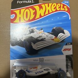 Hot Wheels Formula 1 Visa Cash App Racing Bulls 1:64 Diecast Car