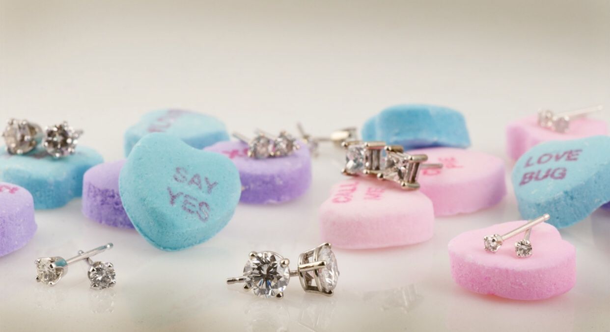 Diamond earring sale at Pawn USA! All prices and sizes for your Valentine!