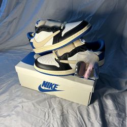 Travis Scott Jordan 1 Low Fragment Size 10