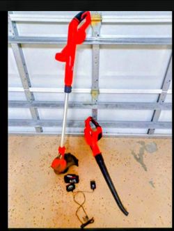 Trimmer and Leaf Blower Set cordless with battery and charger plus two new string