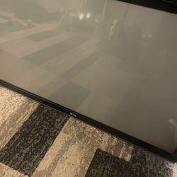 LG Tv For Sell 