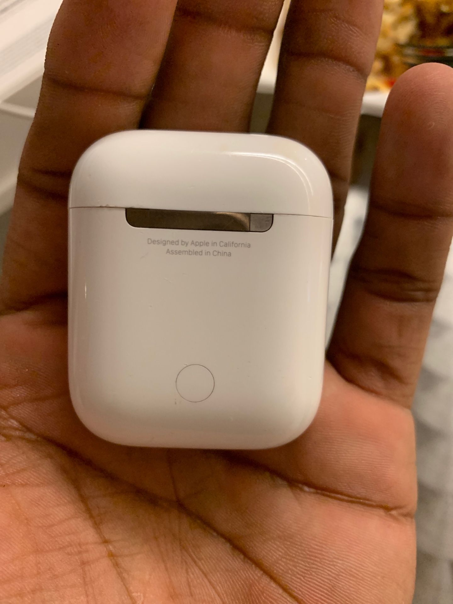 APPLE AIRPODS