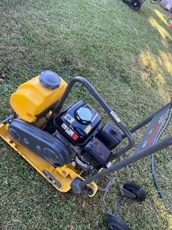 Wacker Neuson VP1340 Vibratory Plate (with wheels and water tank)