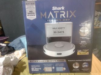 Shark Matrix self cleaning with self cleaning Brush roll , bag less Robot.                            .