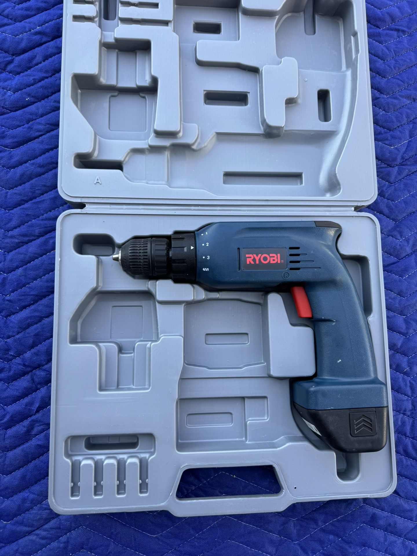 Ryobi Cordless Drill w/ Case
