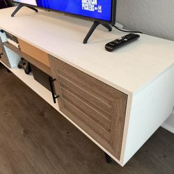 Wooden TV stand for TVs up to 70”