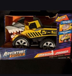 Monster truck toy