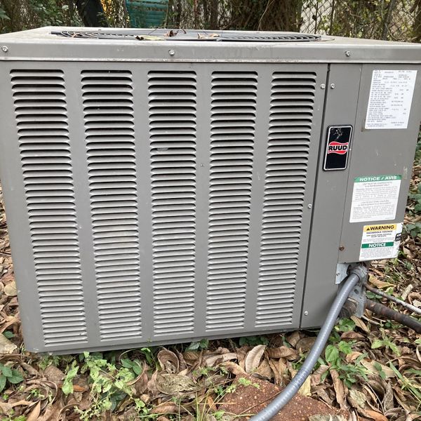 3 1/2 AC CONDENSER R22 for Sale in Houston, TX OfferUp
