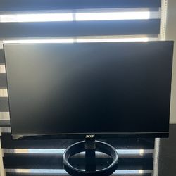 Acer gaming Monitor Wide Angle 1920x1080 - LIKE NEW