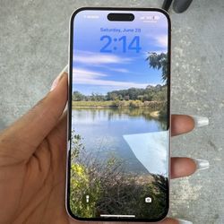 iPhone 15 Plus