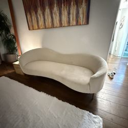 chaise lounge  200