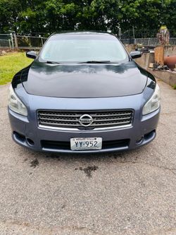 2009 Nissan máxima