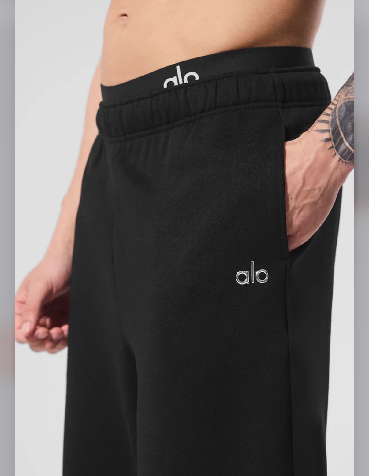 Alo Black Straight Leg Sweat Pant Size Medium NWT