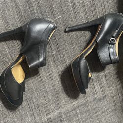 Coach Heels Size 6.5