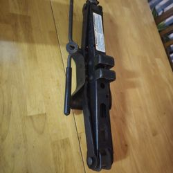 Car Jack - Used