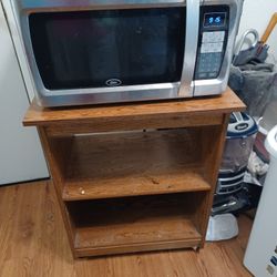 BOTH MICROWAVE AND MICROWAVE STAND