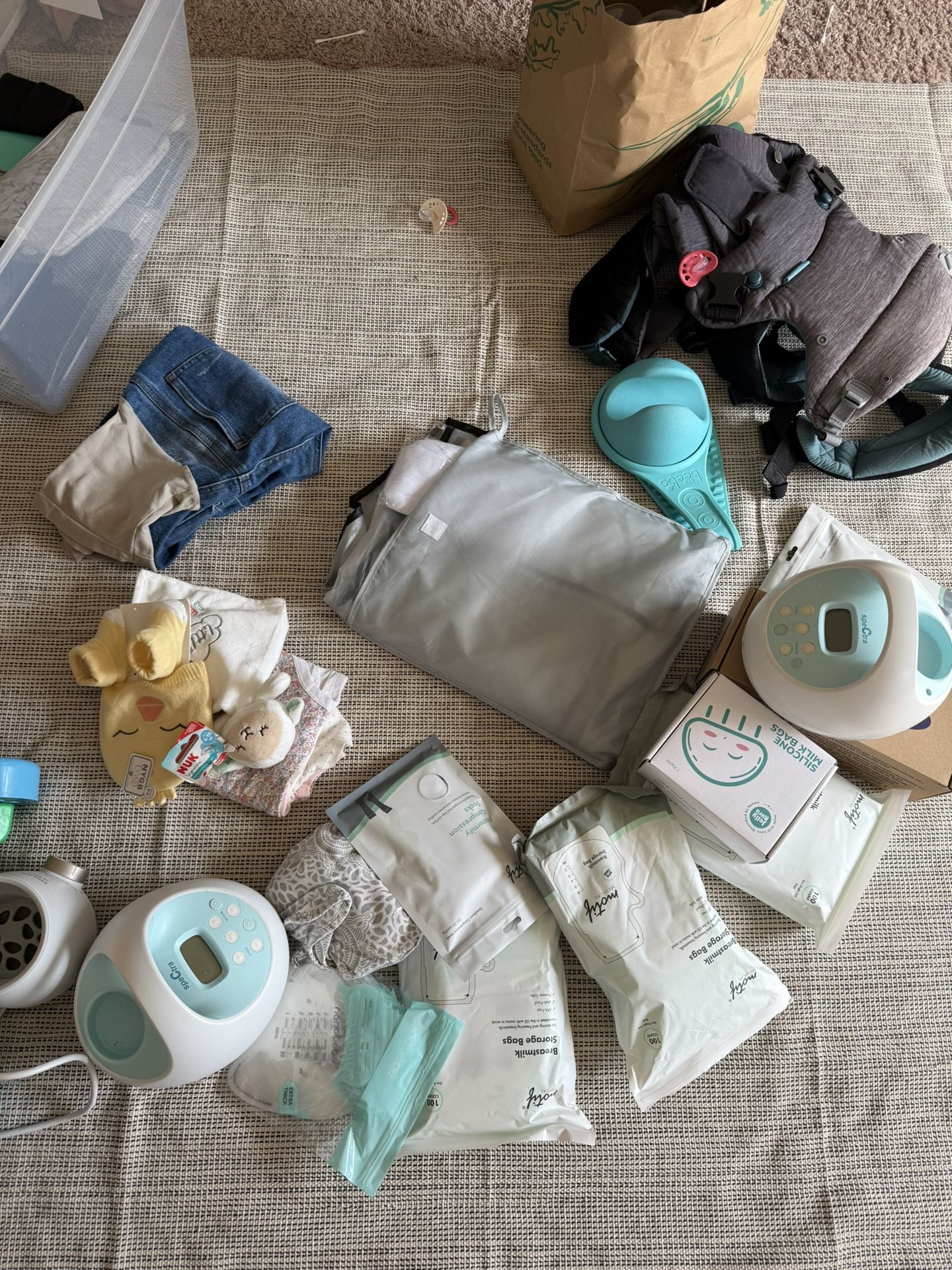 Breast Feeding Items 