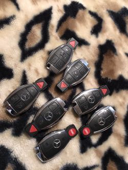 Mercedes Benz/key