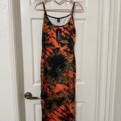SUMMER DRESS SIZE SMALL