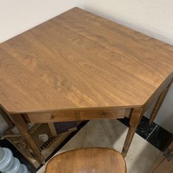 Ethan Allen Corner Desk With Chair - Reduced!!