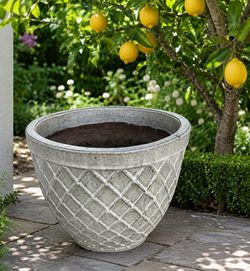 BEAUTIFUL OVERSIZED GLAZED PLANTER POT