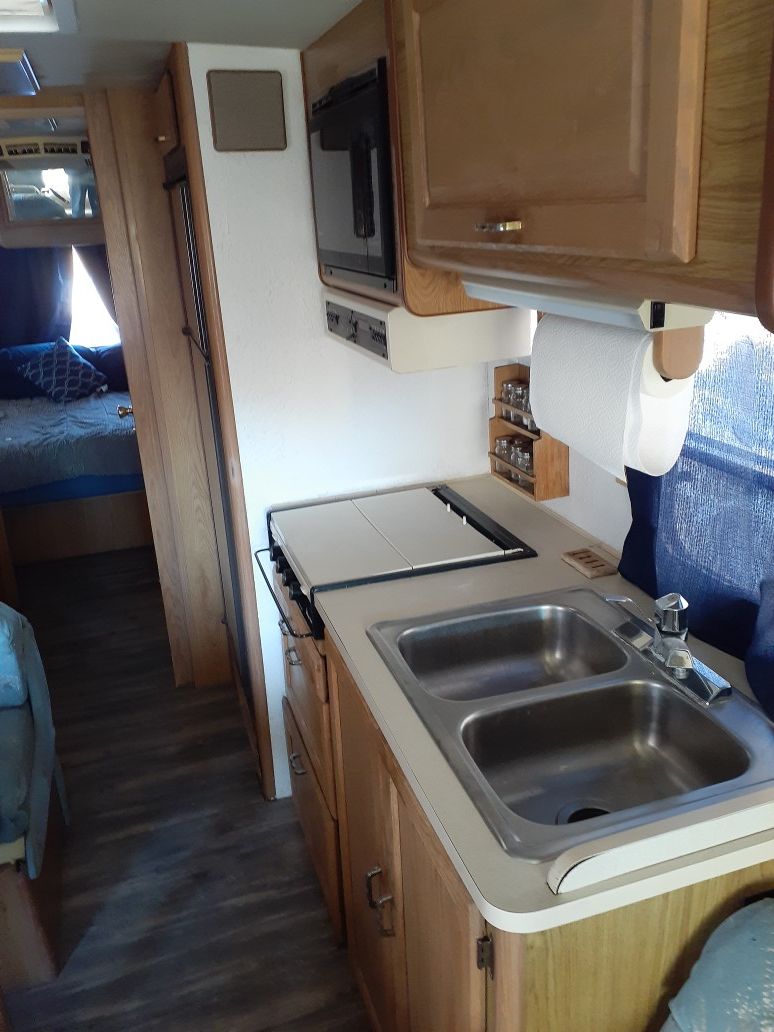 1990 Ford Winnebago Chieftain
