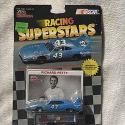RICHARD PETTTY RACING CHAMPIONS RACING SUPERSTARS