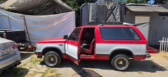 Chevy Blazer 86s10  67453 Millas Original titulo limpio